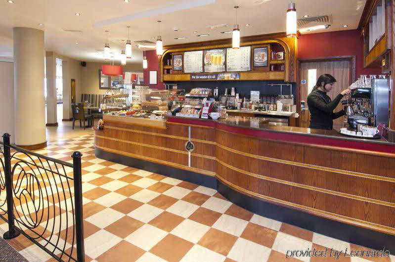 Premier Inn London Gatwick Airport - North Terminal Кролі Екстер'єр фото